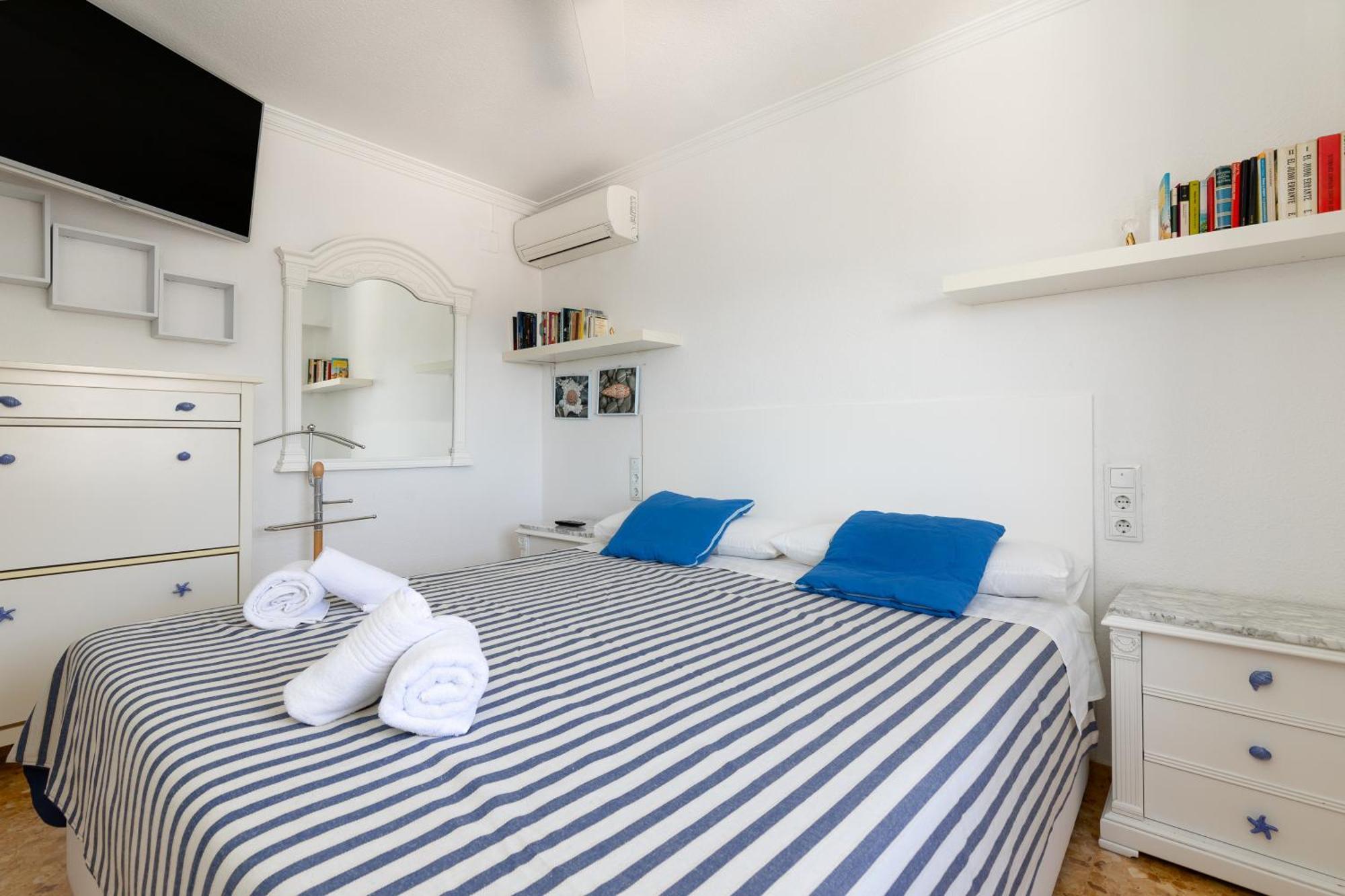 Platja Puig Apartment Valencia Ngoại thất bức ảnh